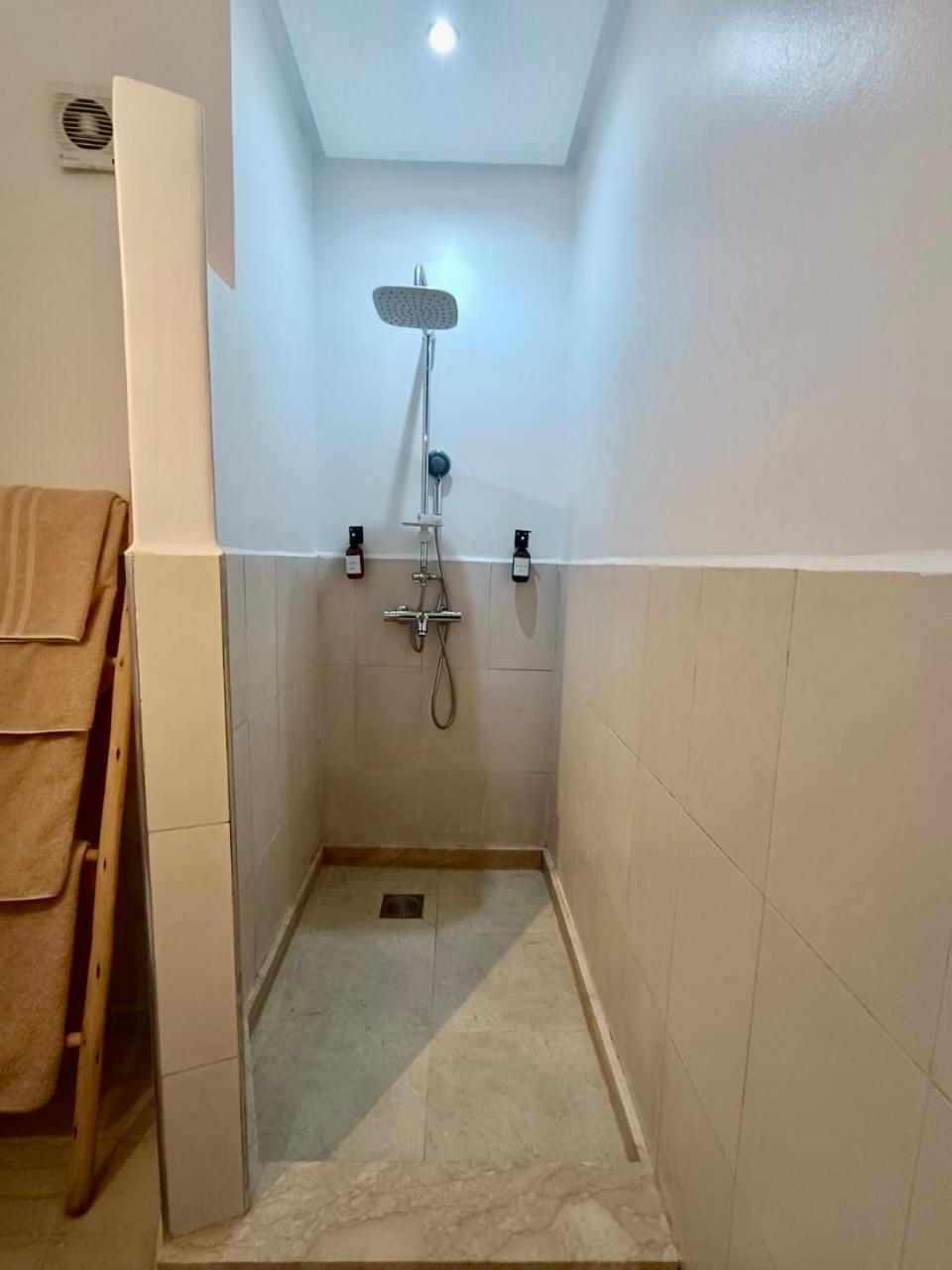 Cosy Appartement Au Coeur De Gueliz Marrakesh Esterno foto